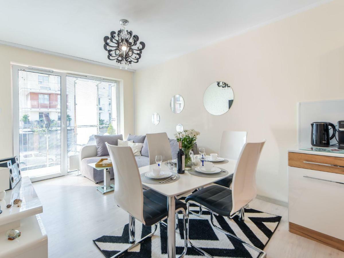 Color Apartments Apartament Black & White Kołobrzeg Zewnętrze zdjęcie